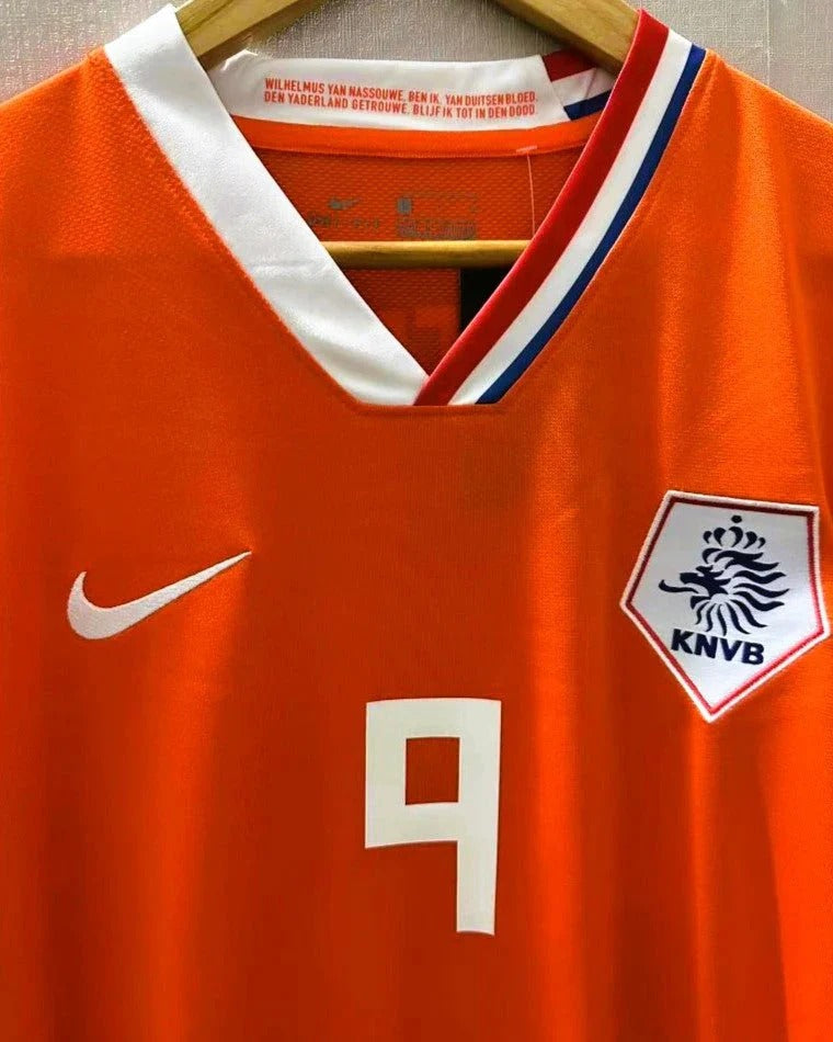 Camisa Retrô Holanda 2008/09 Home - VAN NISTELROOY #9 (+Patches)