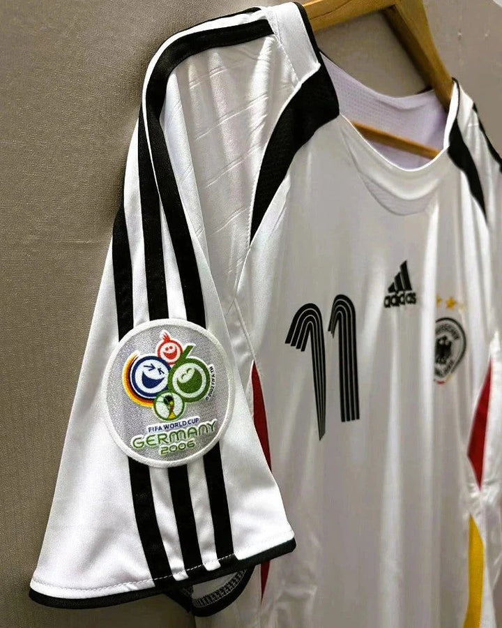 Camisa Retrô Alemanha 2006/07 Home - KLOSE #11 (+Patches)