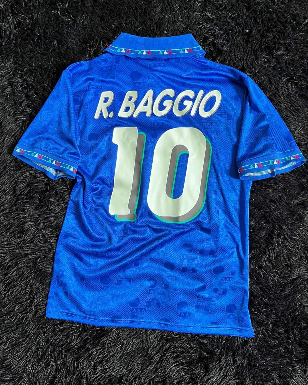 Camisa Retrô Itália 1994 Home - R. Baggio #10