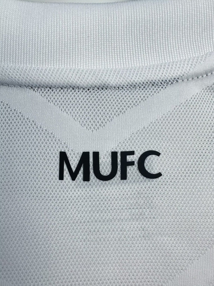 Camisa Retrô Manchester United 2010/11 Away - Manga Longa