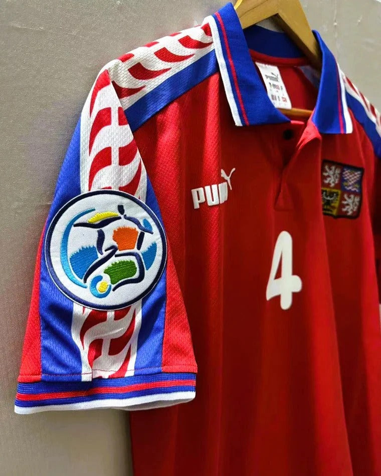 Camisa Retrô República Tcheca 1996/97 Home - NEDVED #4 (+Patches)
