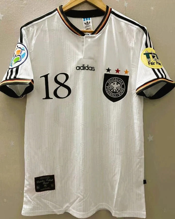 Camisa Retrô Alemanha 1996/97 Home - KLINSMANN #18 (+Patches)