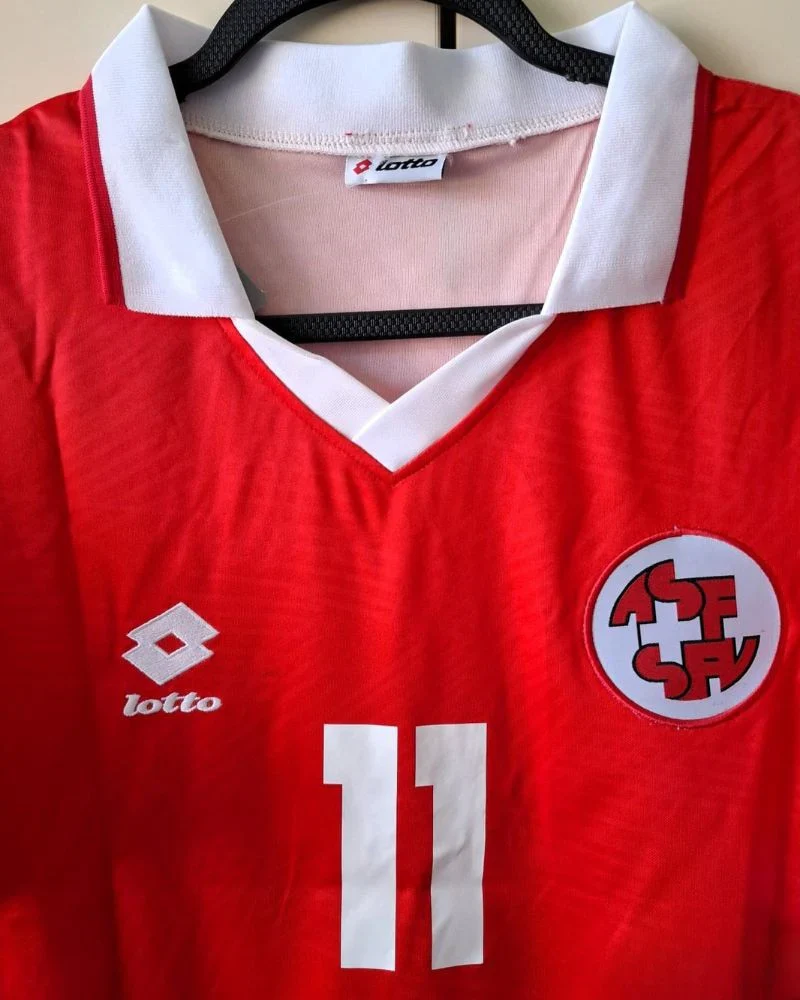 Camisa Retrô Suíça 1994/95 Home - CHAPUISAT #11