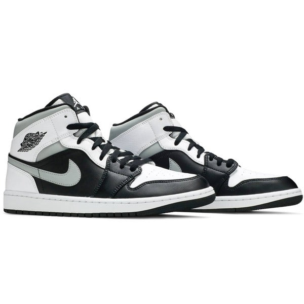 Jordan 1 Mid - Preto/Branco/Cinza