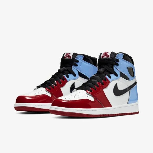 Jordan 1 Retro High Fearless UNC Chicago - Branco/Azul/Vermelhoo