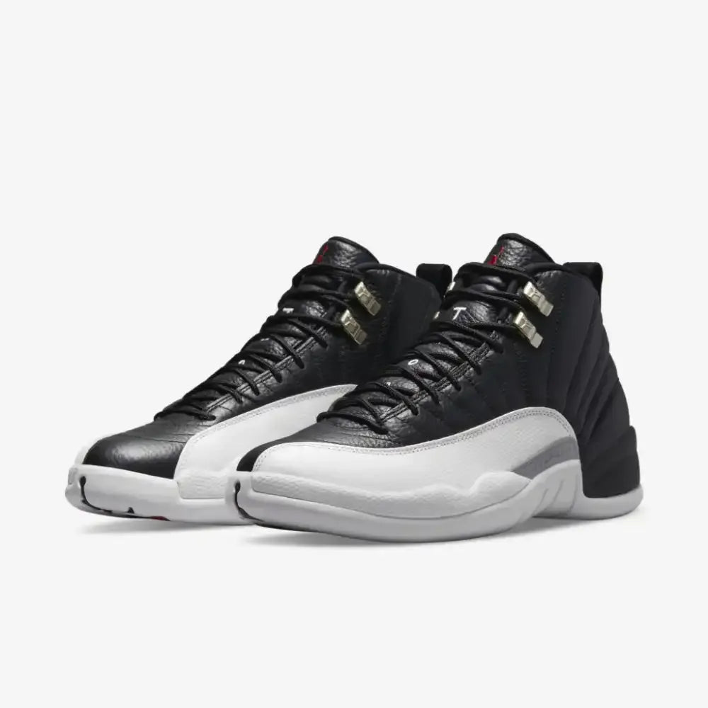 Jordan 12 - Preto/Branco