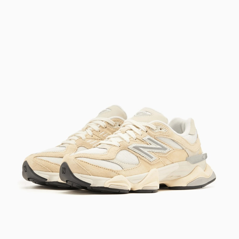 New Balance 9060 – Creme/Sal Marinho