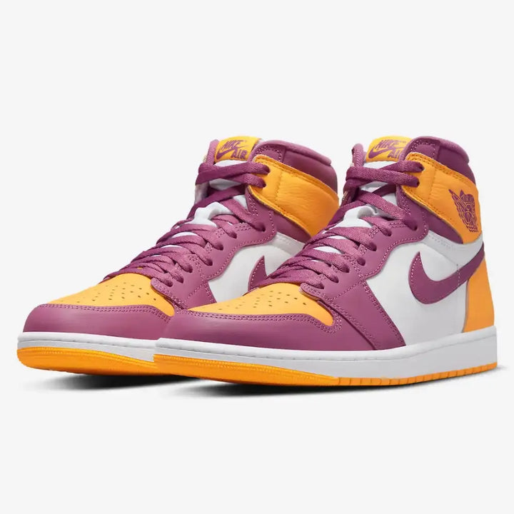 Jordan 1 Retro High Brotherhood - Branco/Bordeaux/Amarelo