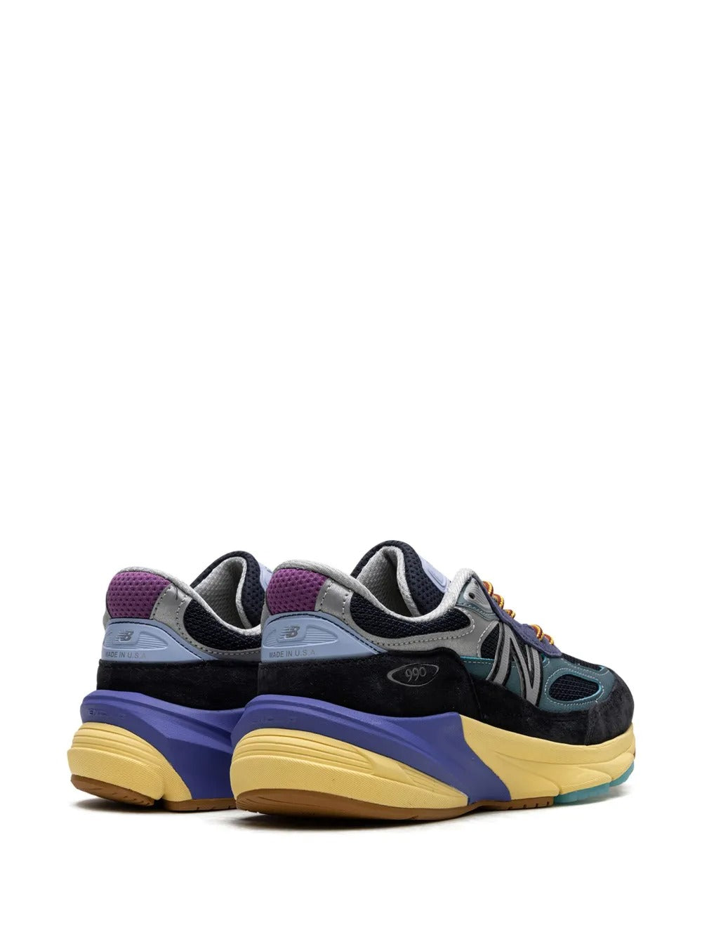 New Balance x Action Bronson 990 v6 - Preto