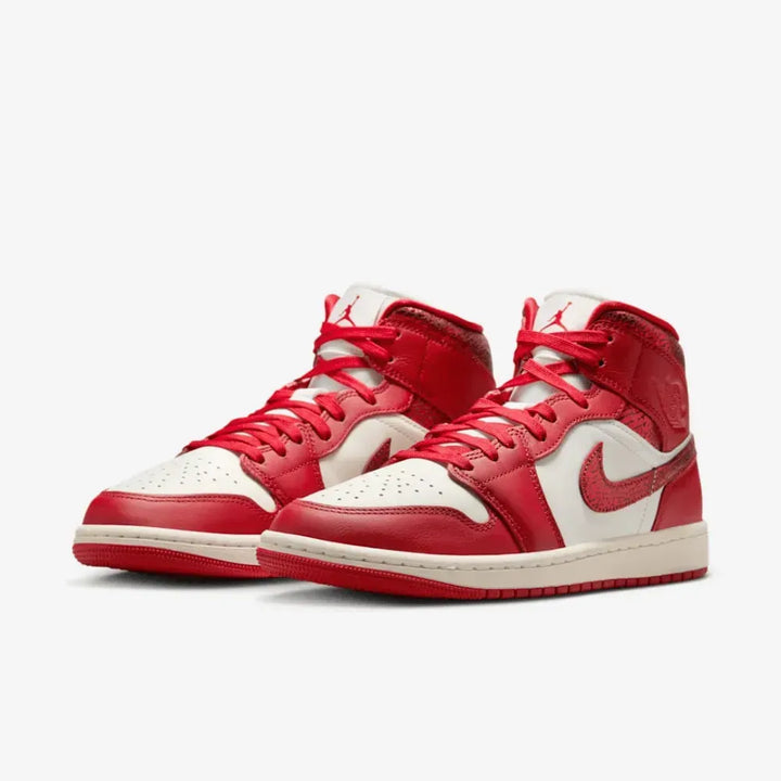 Air Jordan 1 Mid SE - Branco/Vermelho