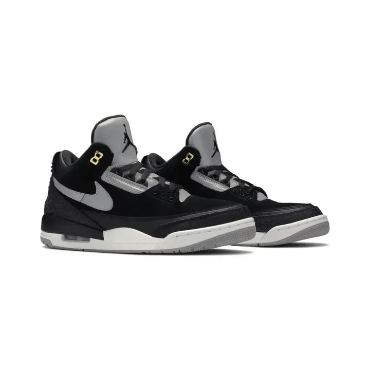 Air Jordan 3 Tinker - Preto Cimento/Dourado