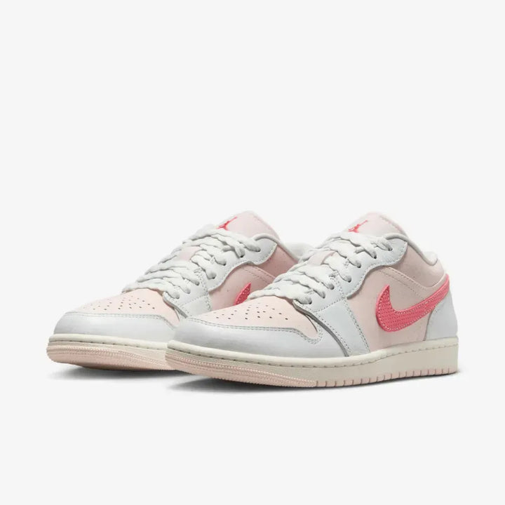 Air Jordan 1 Low SE - Branco/Rosa