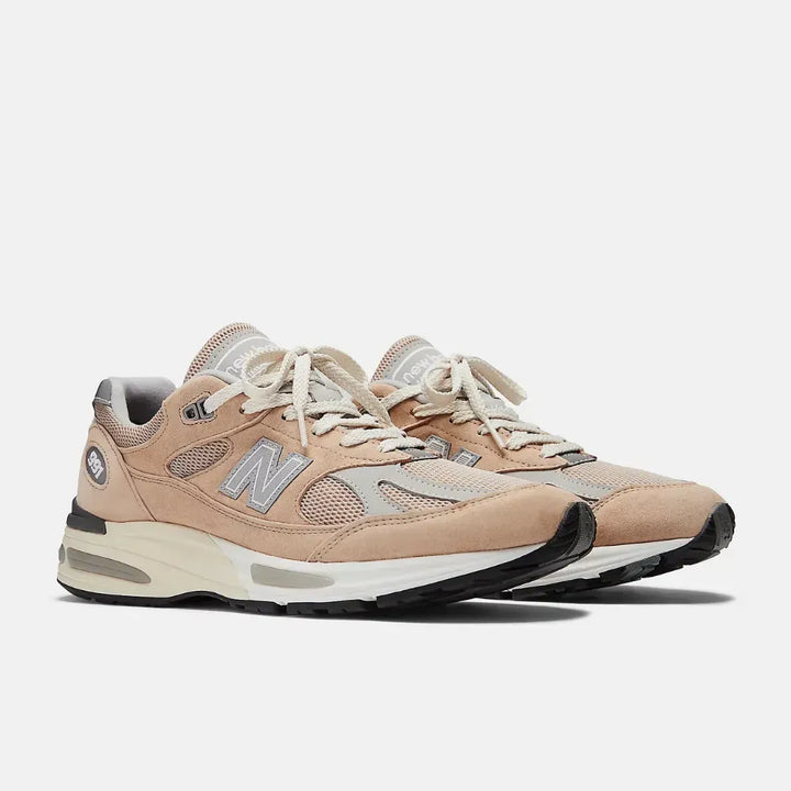 New Balance 991v2 - Castanho claro