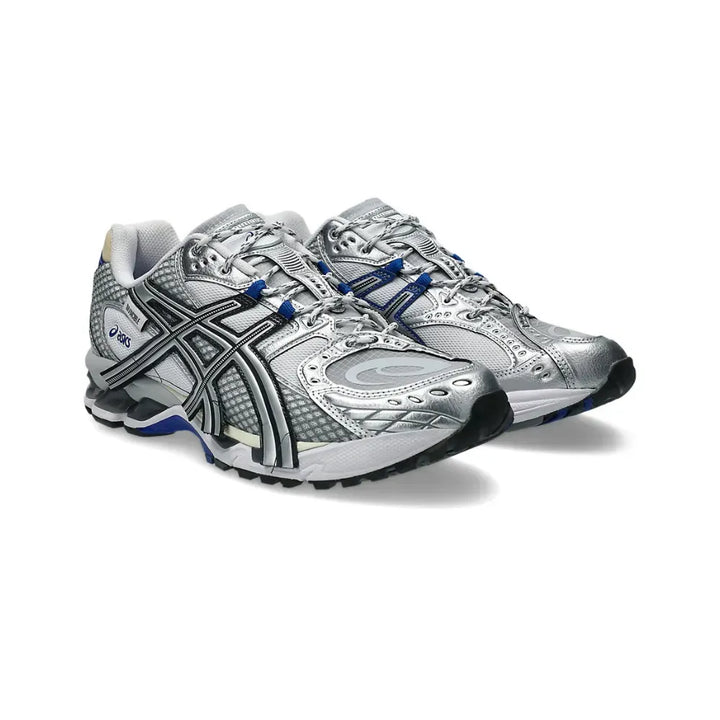 Asics Nimbus 10.1 x Invincible – Branco/Azul Claro