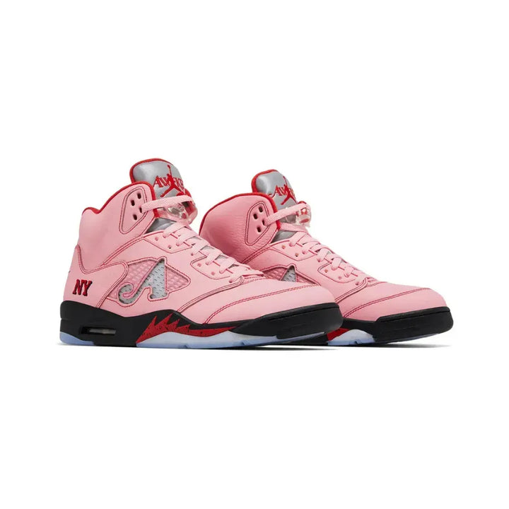 Awake NY x Air Jordan 5 Rosa Ártico