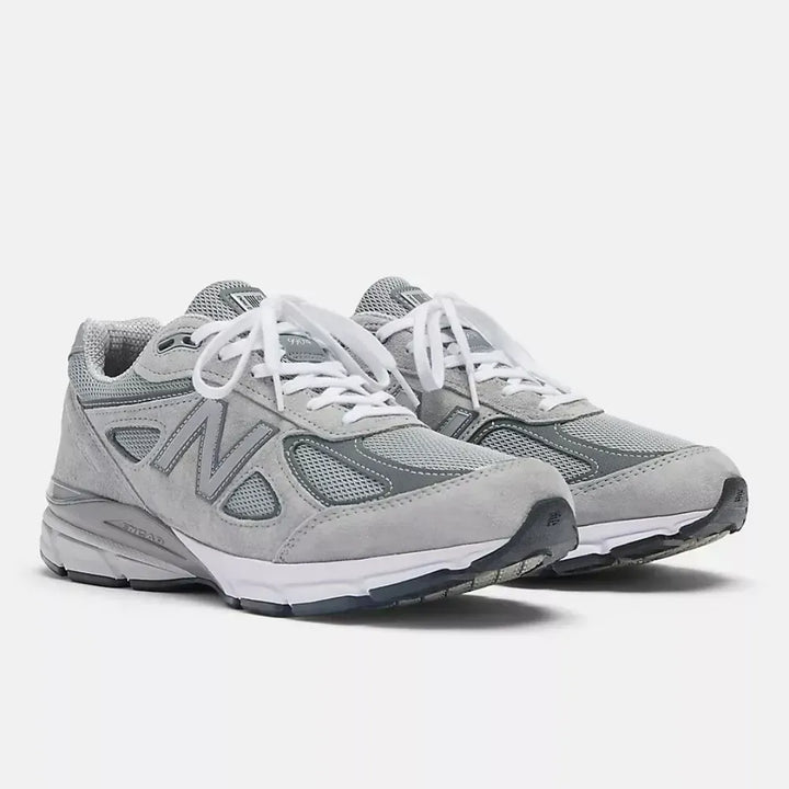 New Balance 990v4 – Cinza/Branco