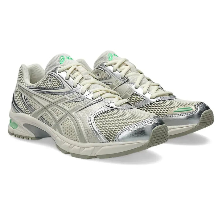 Asics Gel DS Trainer 14 - Prata
