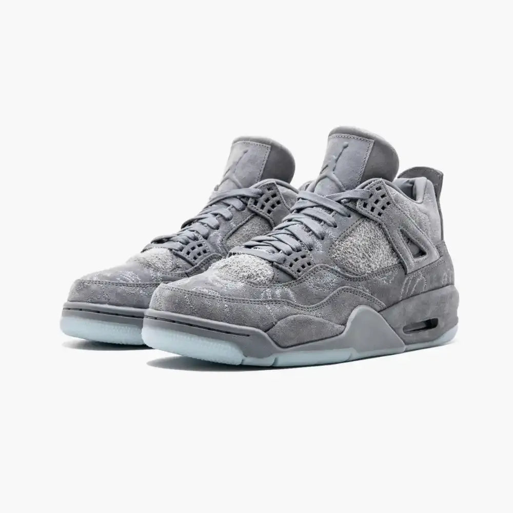 Jordan 4 Retro Kaws