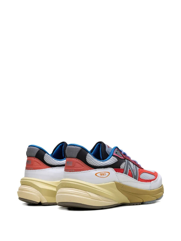 New Balance x Action Bronson 990 - Azul Royal/Vermelho/Preto/Cinza