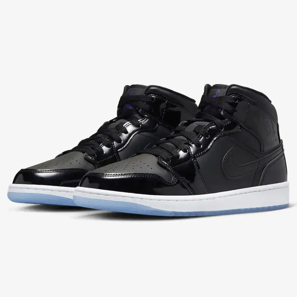 Jordan 1 Mid SE Space Jam - Preto/Branco/Translúcido Ice Blue