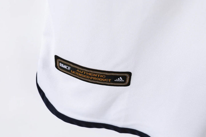Camisa Retrô Real Madrid 2000/01 Home