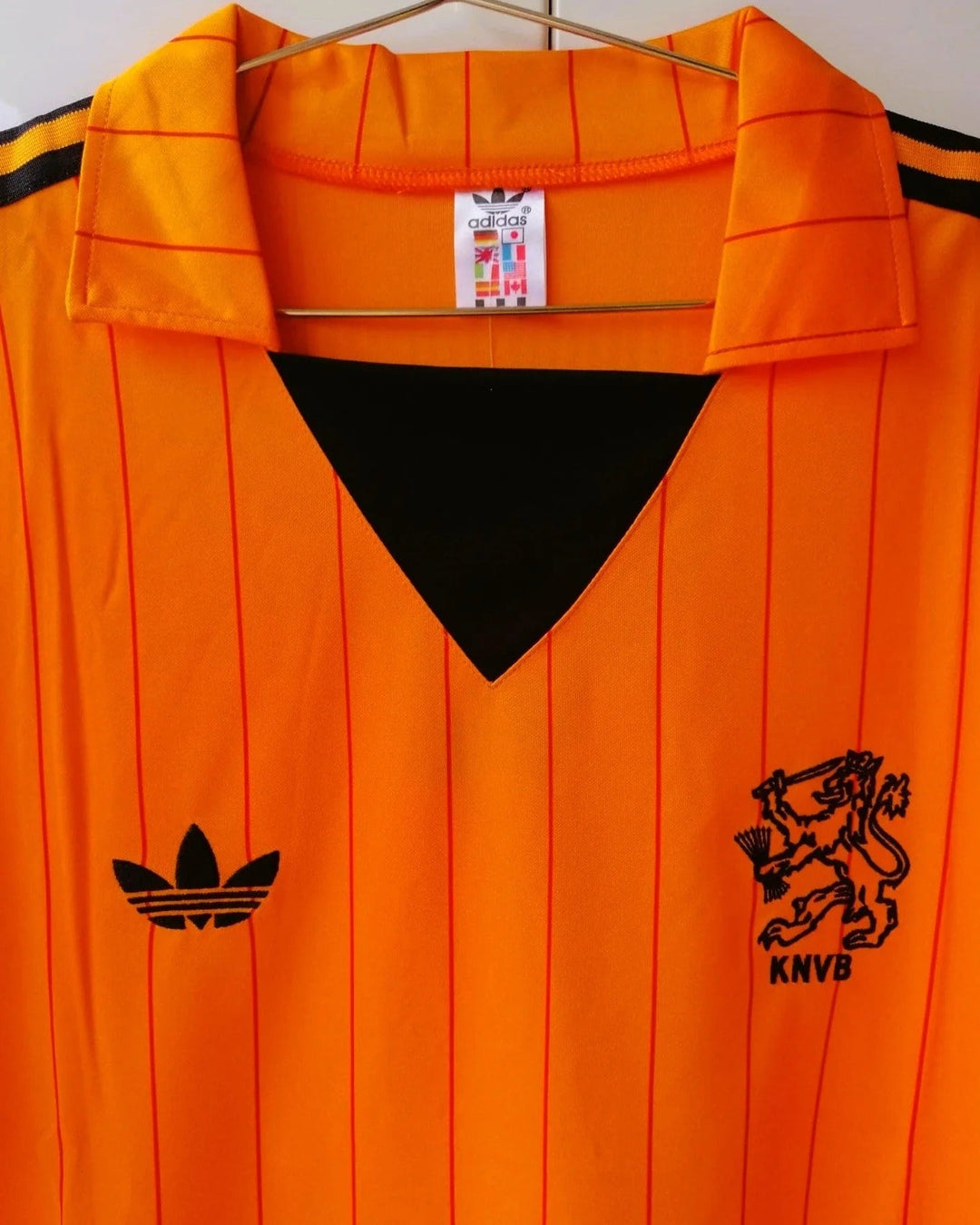 Camisa Retrô Holanda Home 1974/1975 - J. Cruyff #14