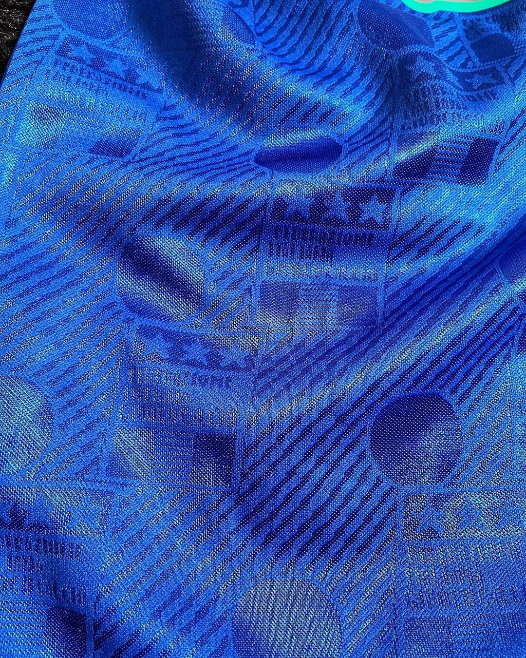 Camisa Retrô Itália 1994 Home - R. Baggio #10