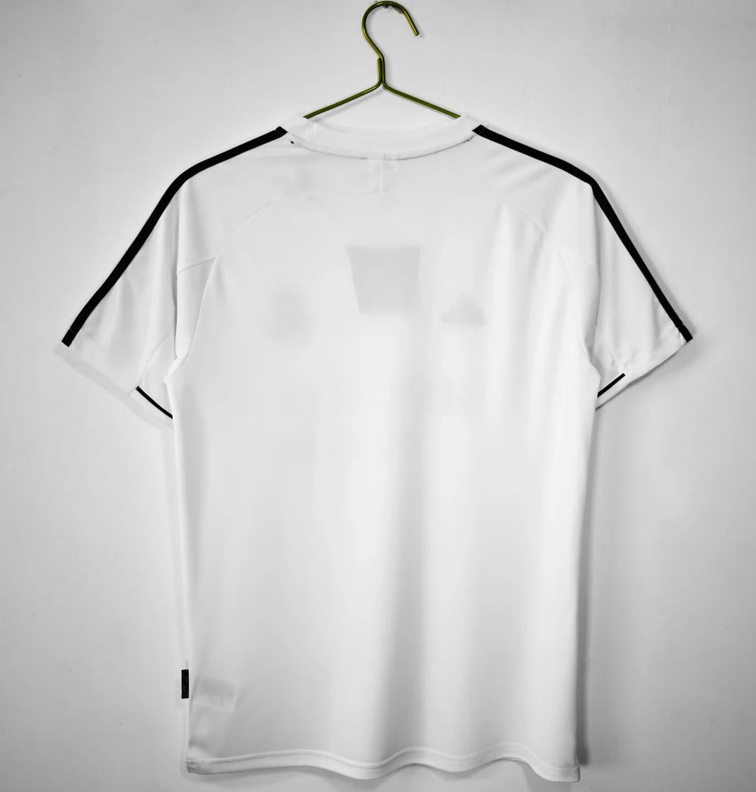Camisa Retrô Real Madrid 2003/04 Home