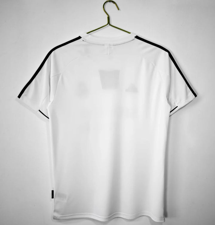 Camisa Retrô Real Madrid 2003/04 Home
