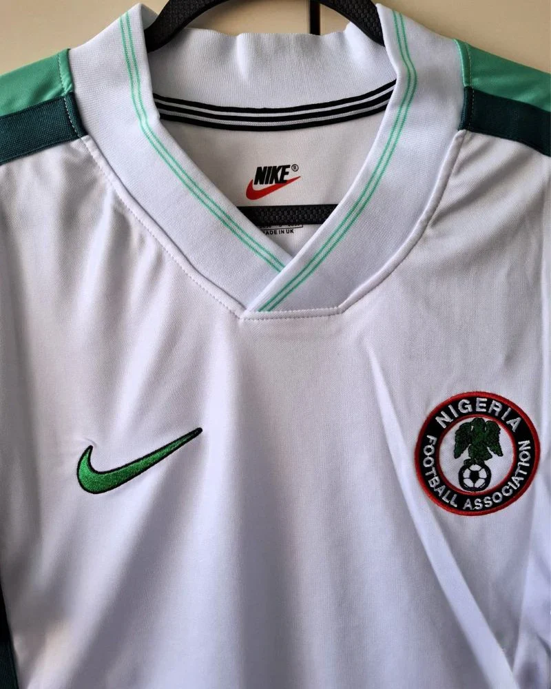 Camisa Retrô Nigéria 1998/99 Away - OKOCHA #10