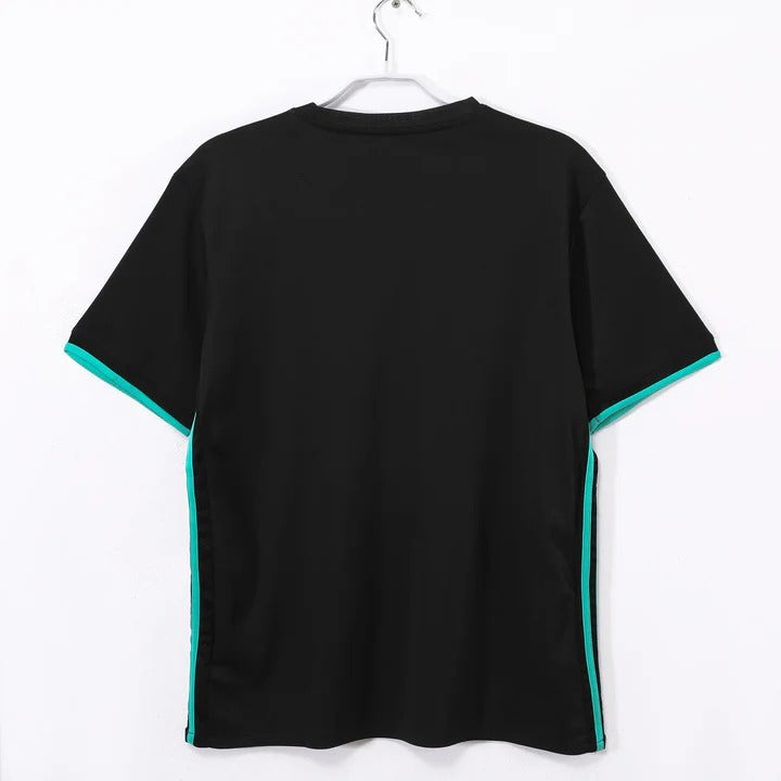 Camisa Retrô Real Madrid 2017/18 Away