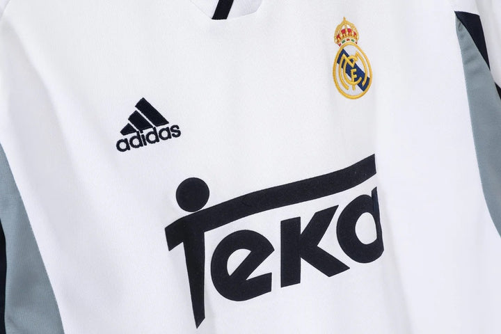 Camisa Retrô Real Madrid 2000/01 Home