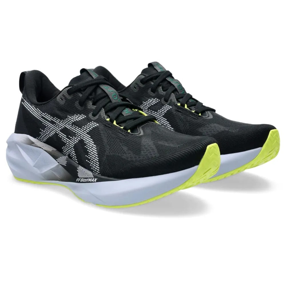 ASICS Novablast 5 – Preto/Branco