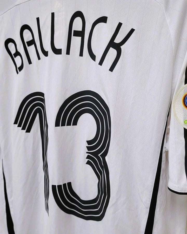 Camisa Retrô Alemanha 2006/07 Home - BALLACK #13 (+Patches)