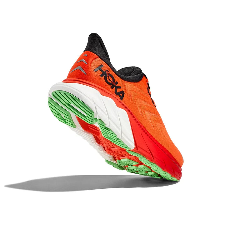 Hoka Arahi 6 - Laranja