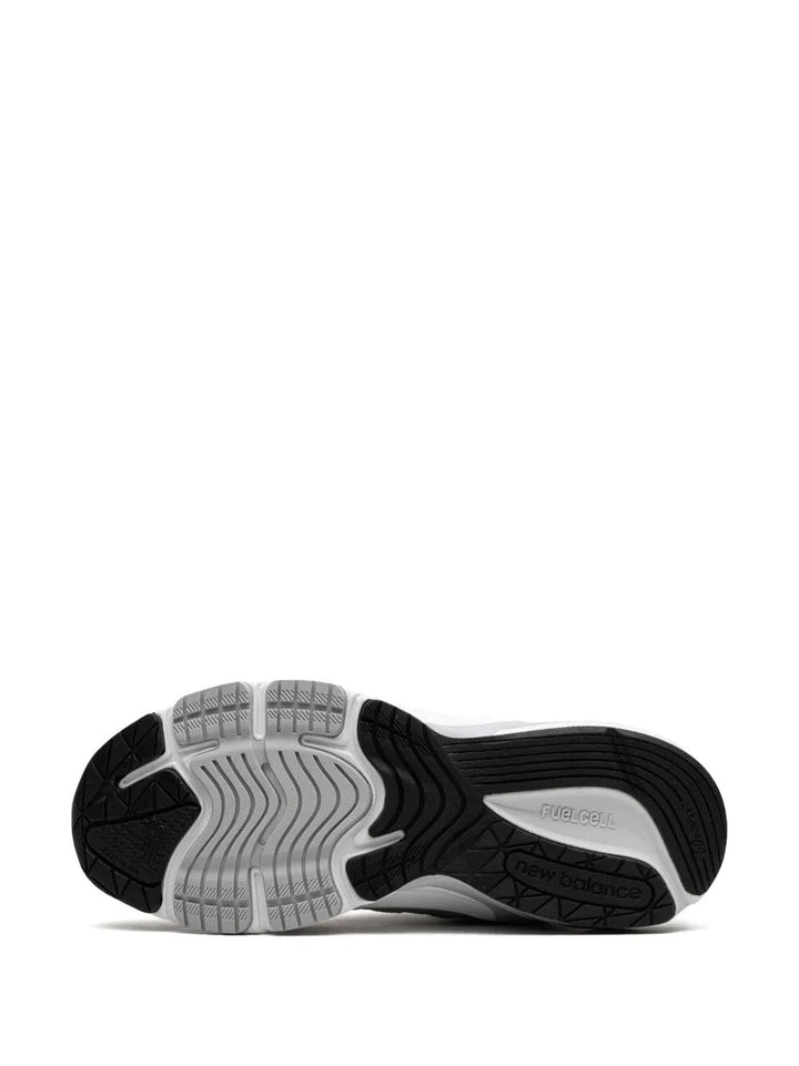 New Balance 990v6 – Cinza/Escuro