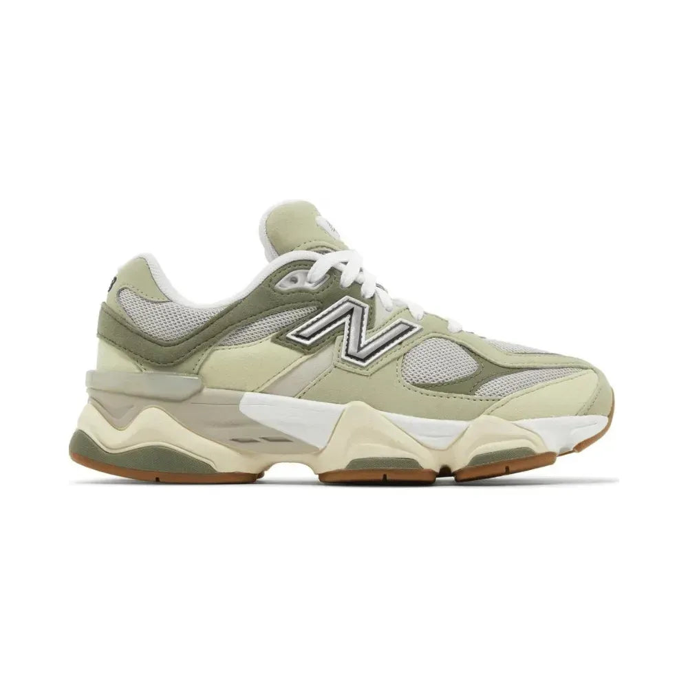 New Balance 9060 – Verde/Goma