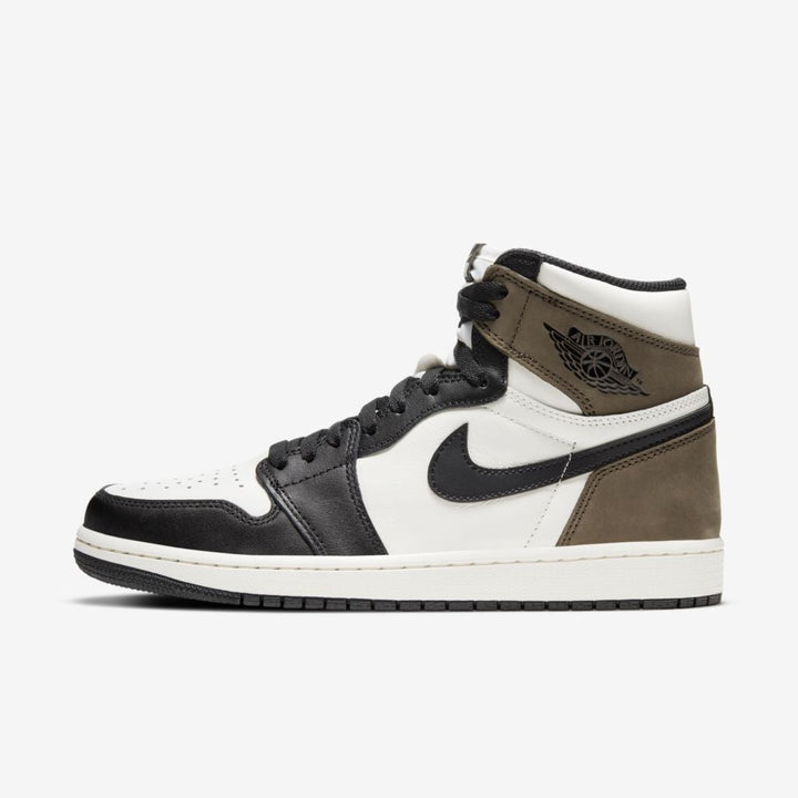 Jordan 1 Retro High - Branco/Preto/Marrom Mocha