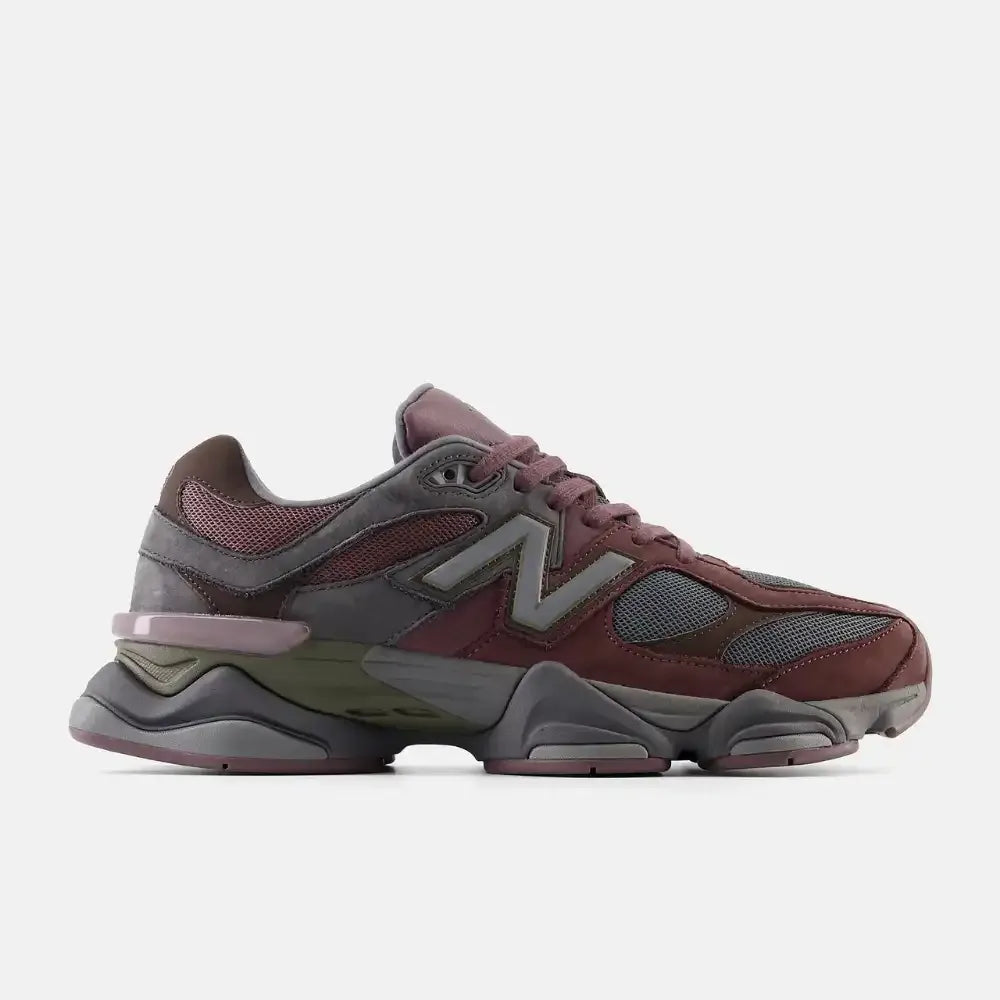 New Balance 9060 – Vinho/Cinza Escuro