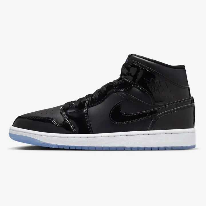 Jordan 1 Mid SE Space Jam - Preto/Branco/Translúcido Ice Blue