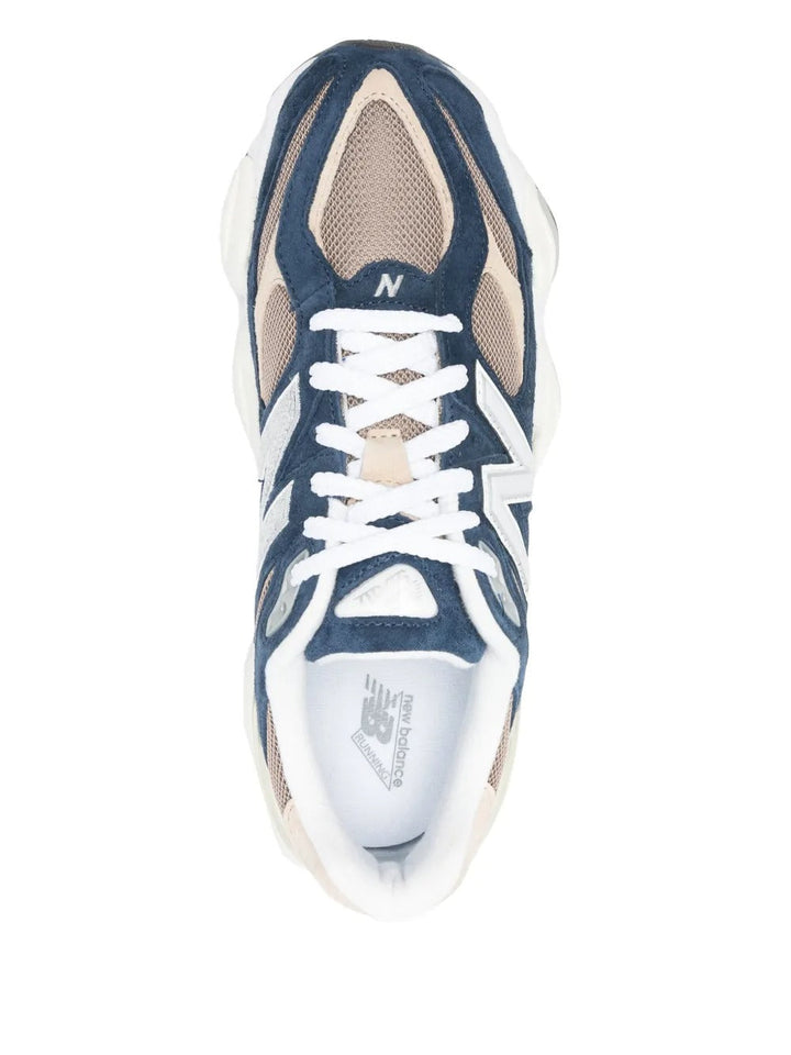 New Balance 9060 - Azul marinho/Bege/Marrom claro