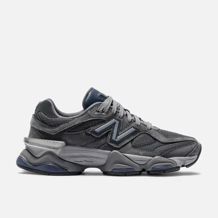 New Balance 9060 – Cinza Castlerock/Azul Marinho