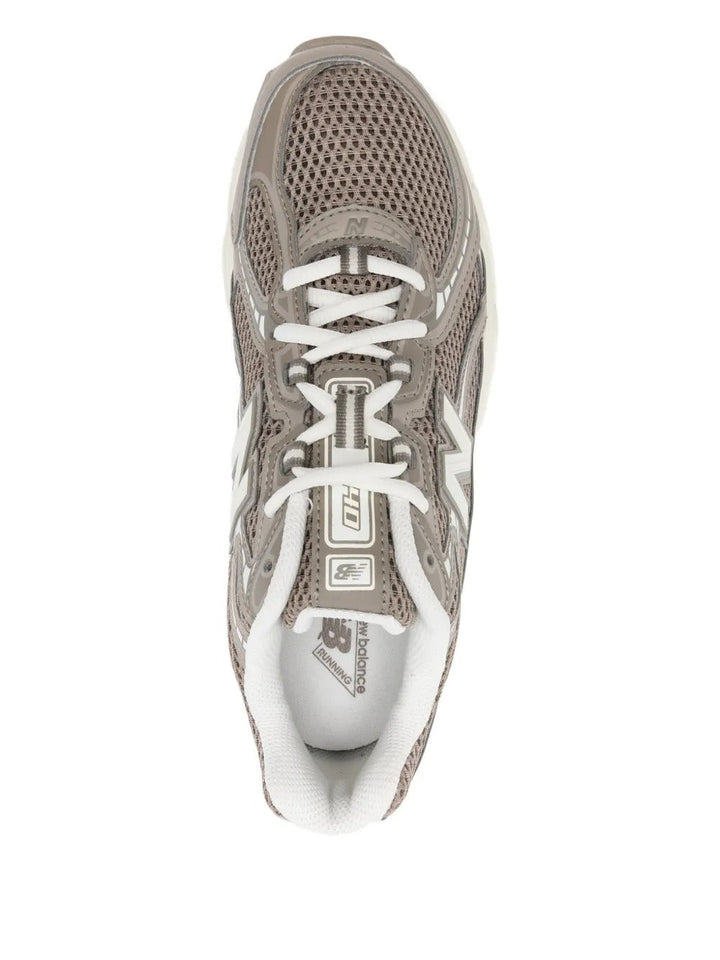 New Balance 740 - Marrom