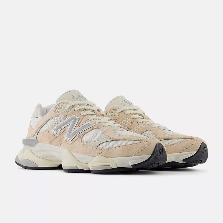 New Balance 9060 – Rosa Vintage/Sal Marinho/Prata