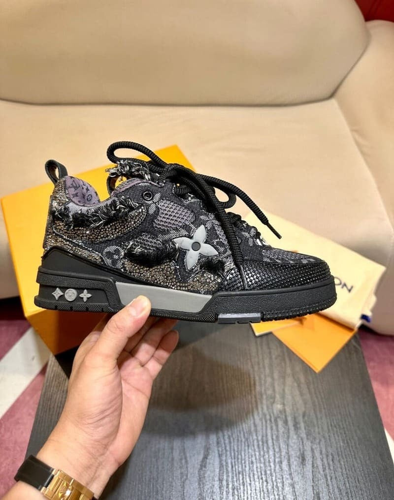 Louis Vuitton LV Skate – Preto Swarovski Monogram