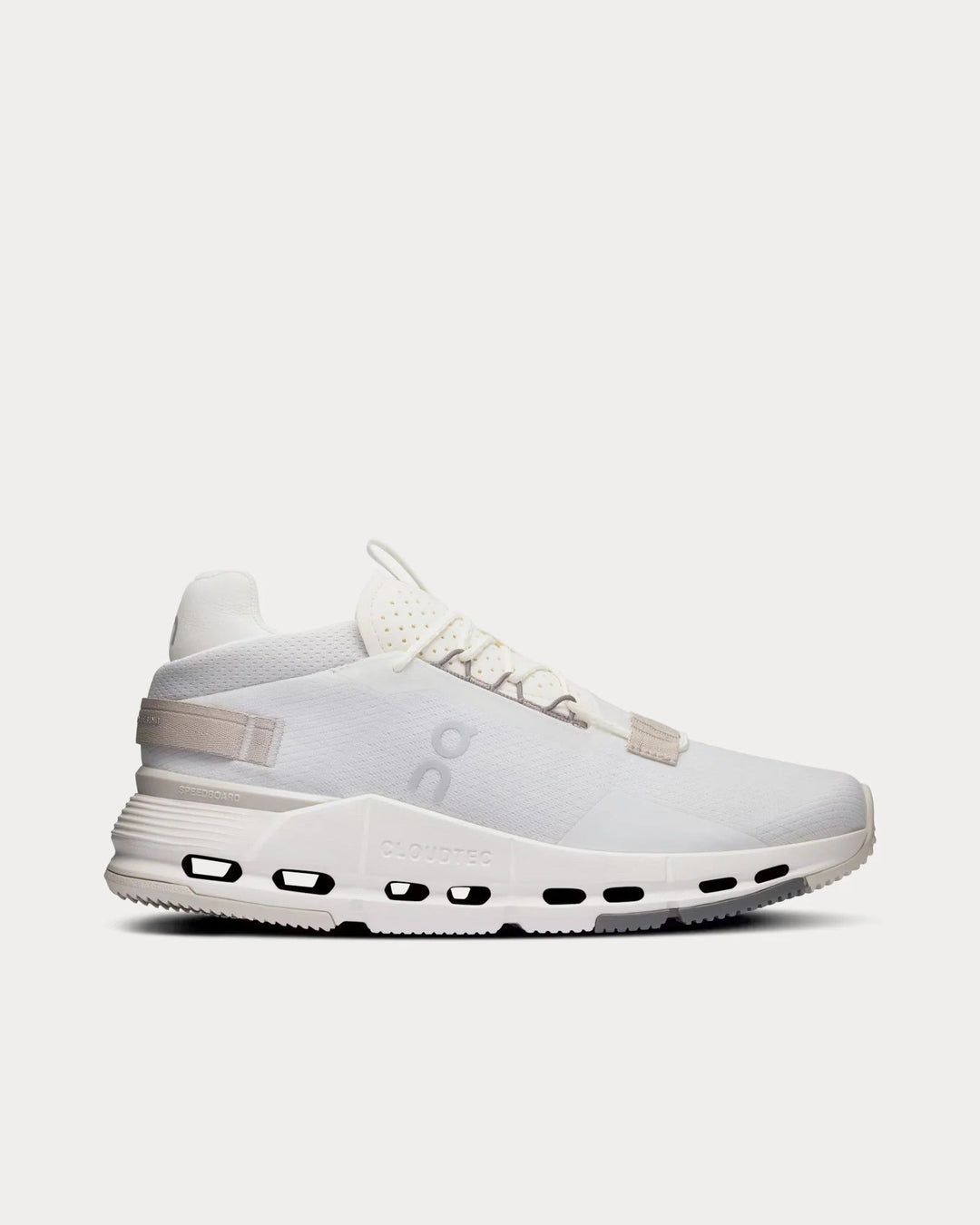 On Running Cloudnova 2 – Gelo/Areia