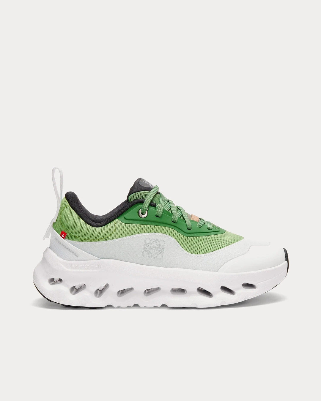 On Running x Loewe Cloudtilt 2.0 – Verde/Branco