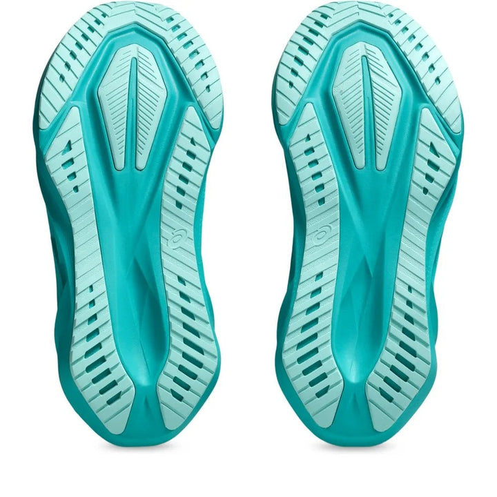 ASICS Novablast 5 – Verde/Preto