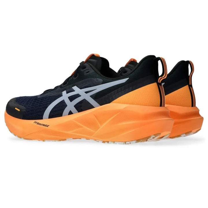 ASICS Novablast 5 – Preto/Laranja