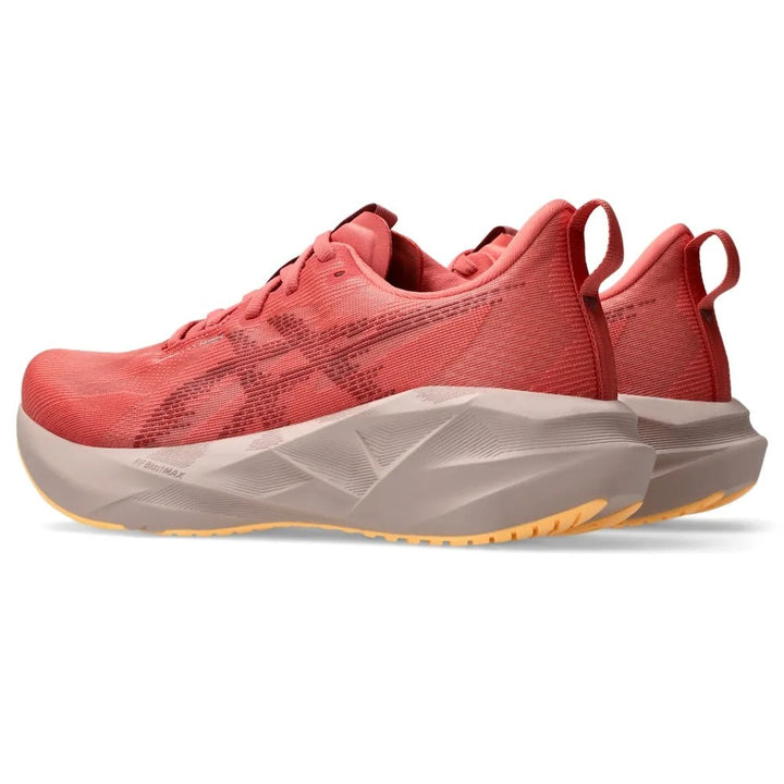 ASICS Novablast 5 – Rosa/Bege